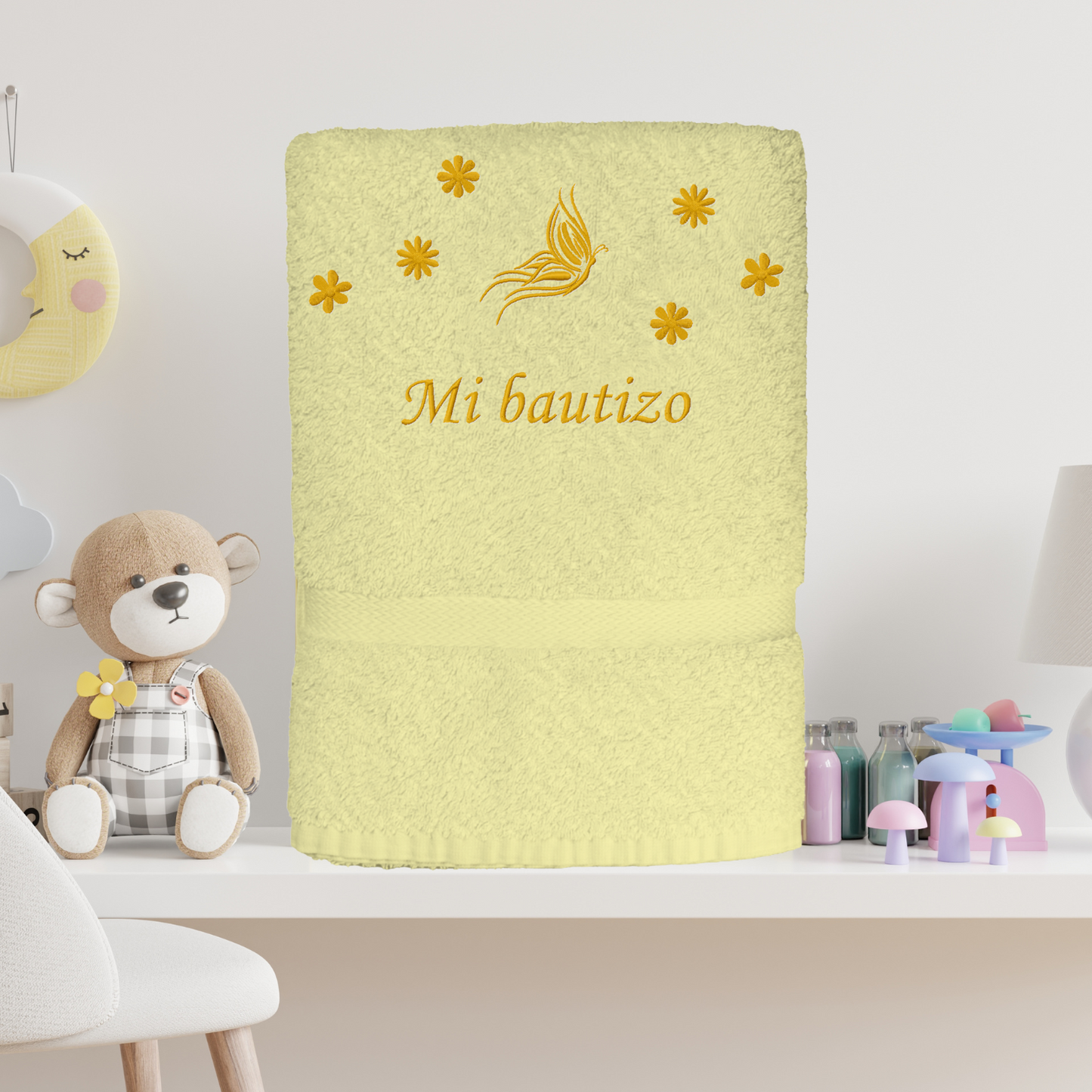Toalla de Bautizo con mariposa Personalizada