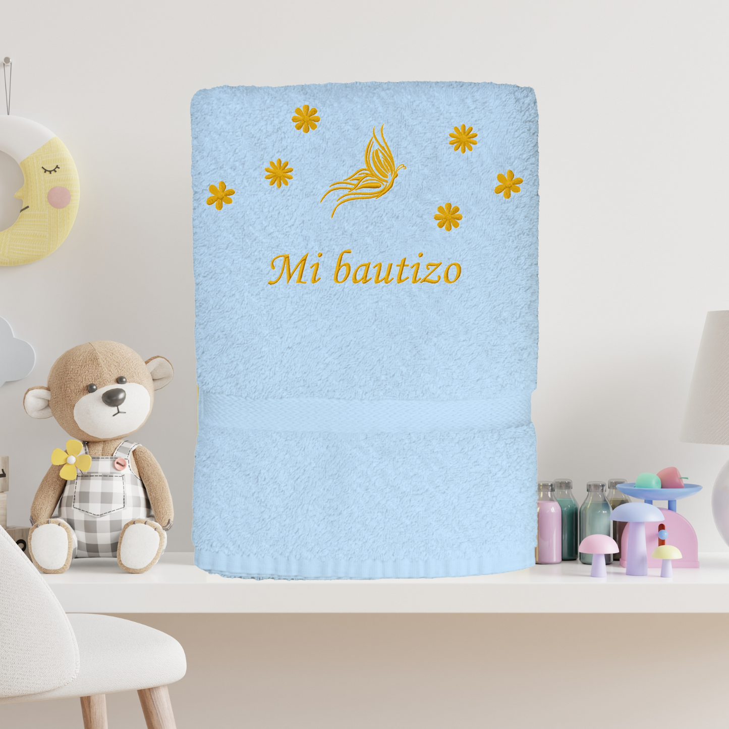 Toalla de Bautizo con mariposa Personalizada