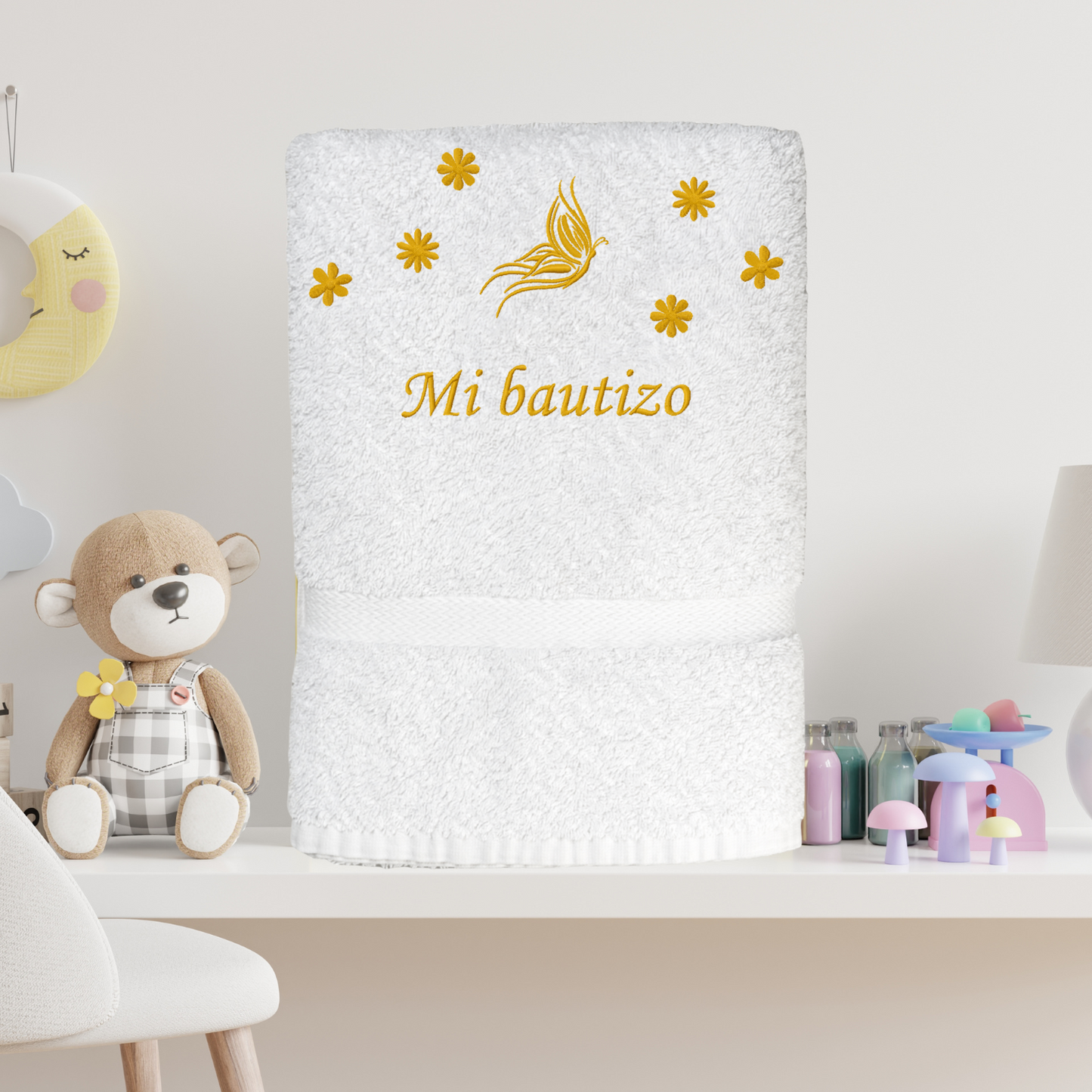 Toalla de Bautizo con mariposa Personalizada